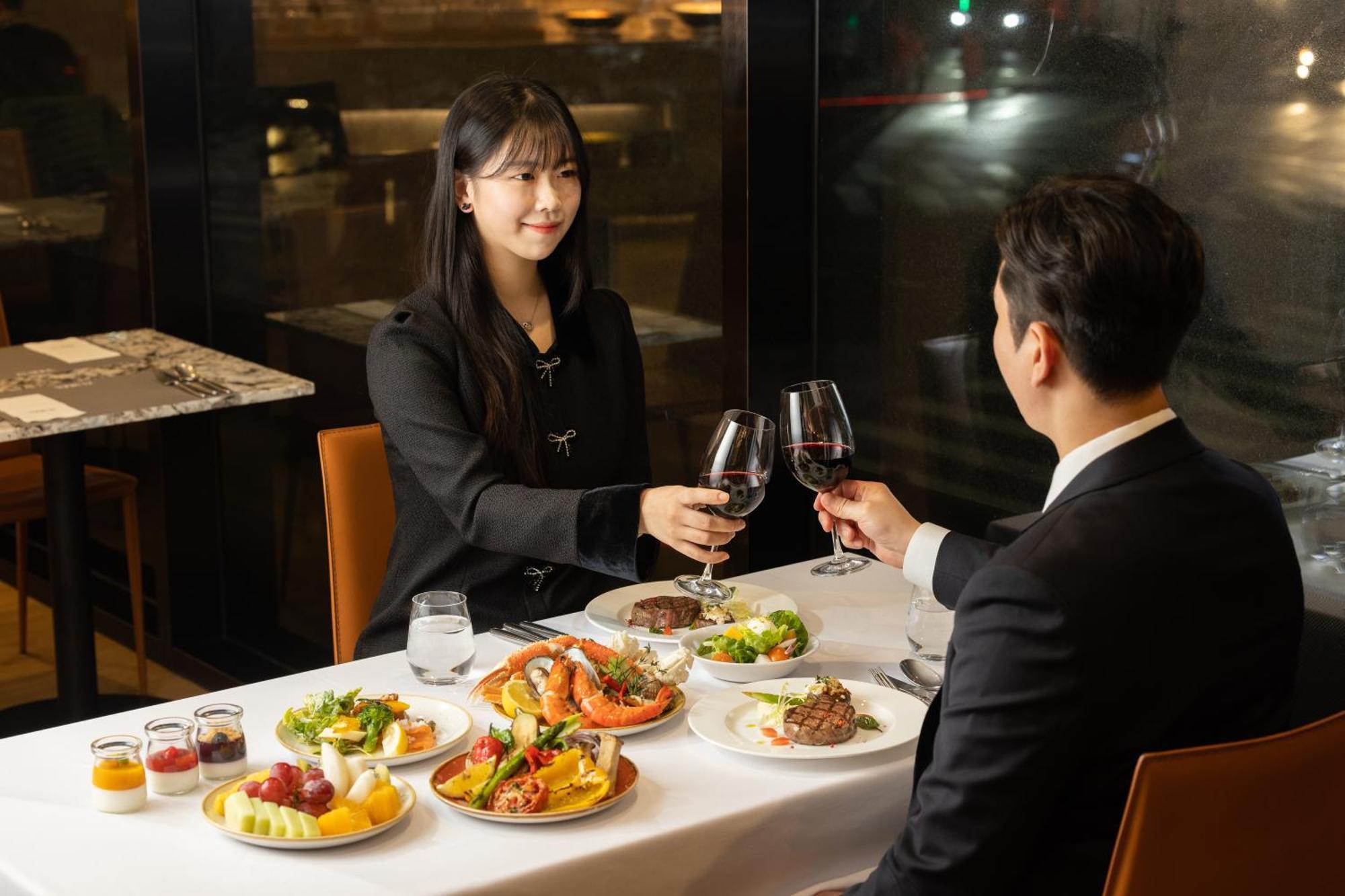 Four Points By Sheraton Seoul, Guro Khách sạn Seoul