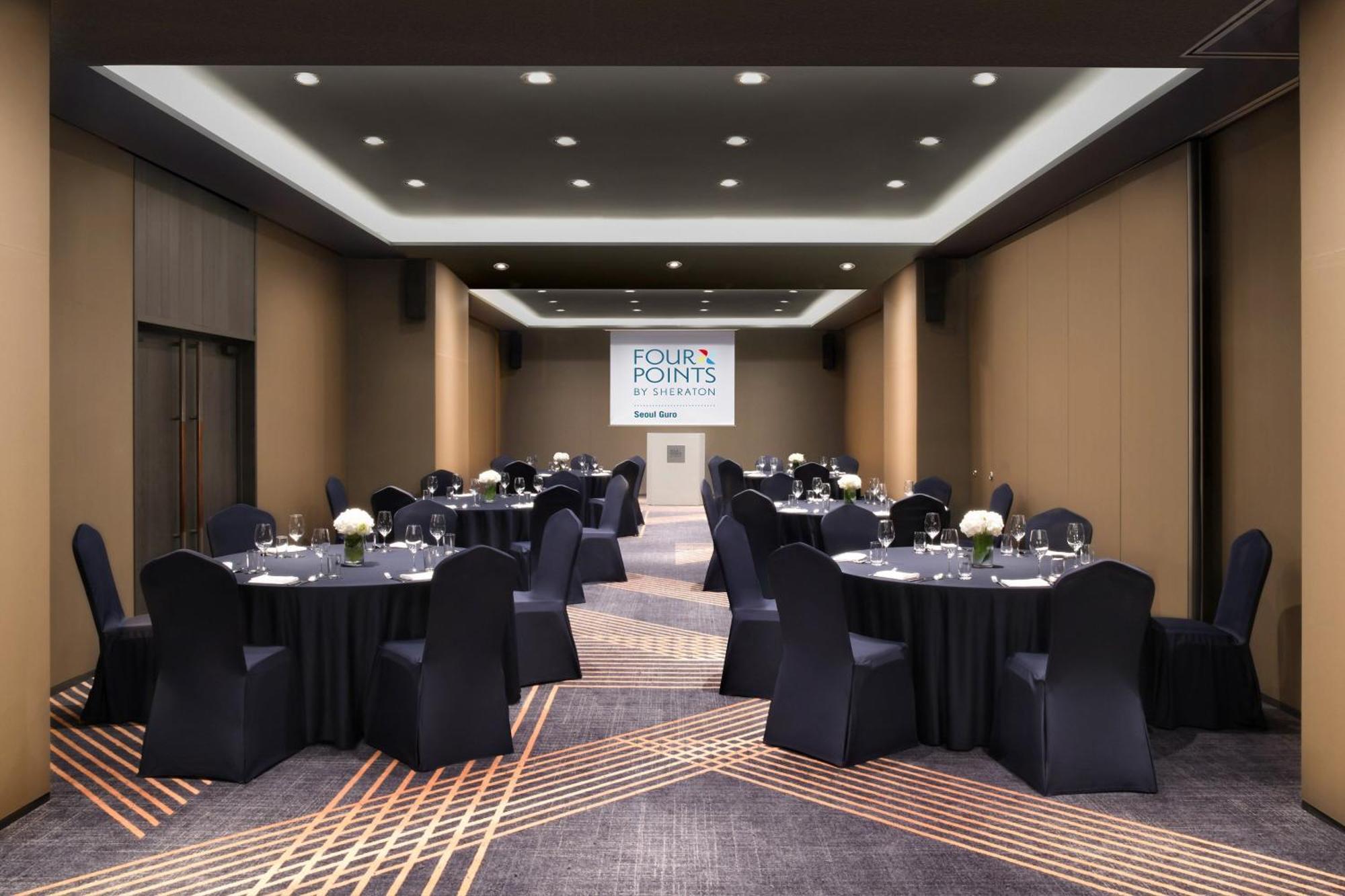 Four Points By Sheraton Seoul, Guro Khách sạn 4*