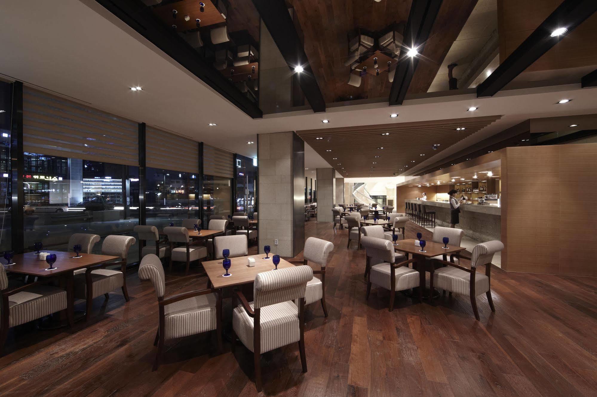 Four Points By Sheraton Seoul, Guro